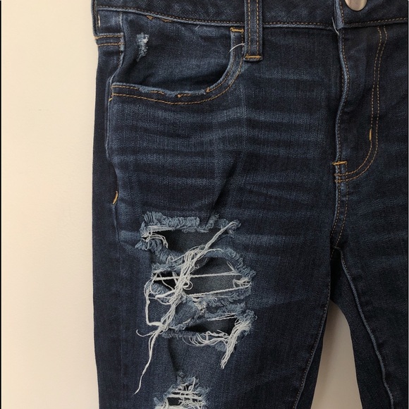 American Eagle ripped jeans - Picture 3 of 6